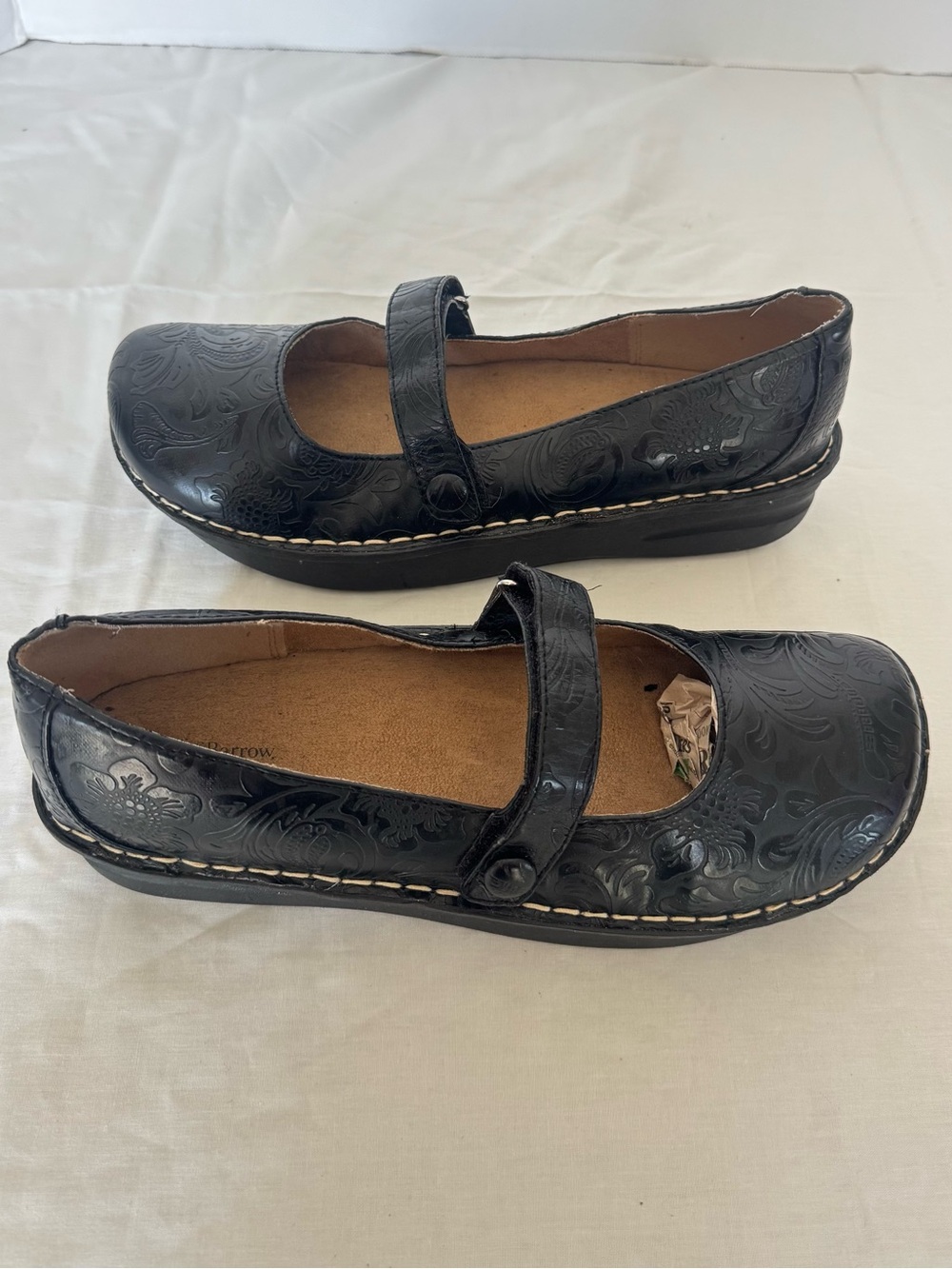 Croft & Barrow black embossed Mary Jane shoes Size 10M